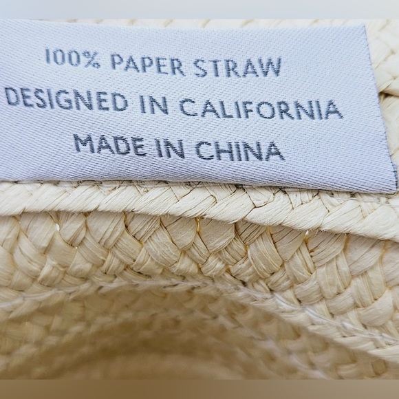 Like New Altru 100% Paper Straw Tote Bag - Picture 6 of 16